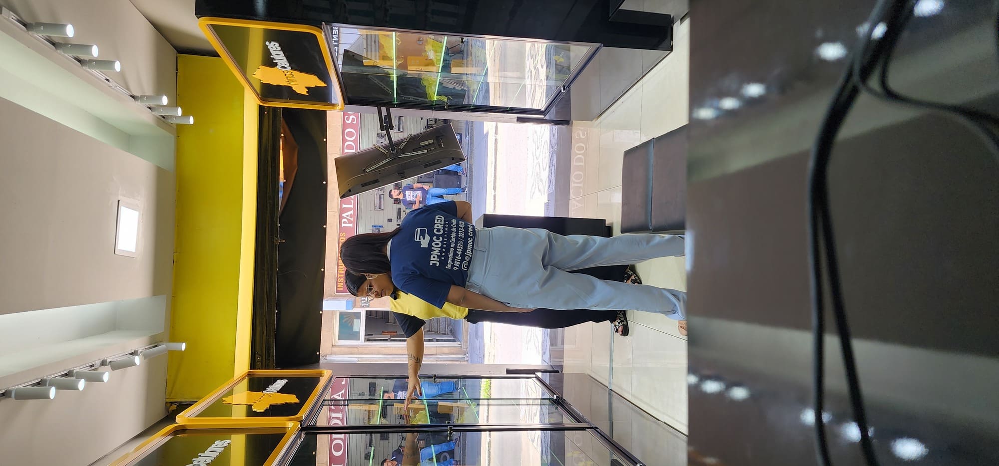 Interior da Loja Minas Celulares 4